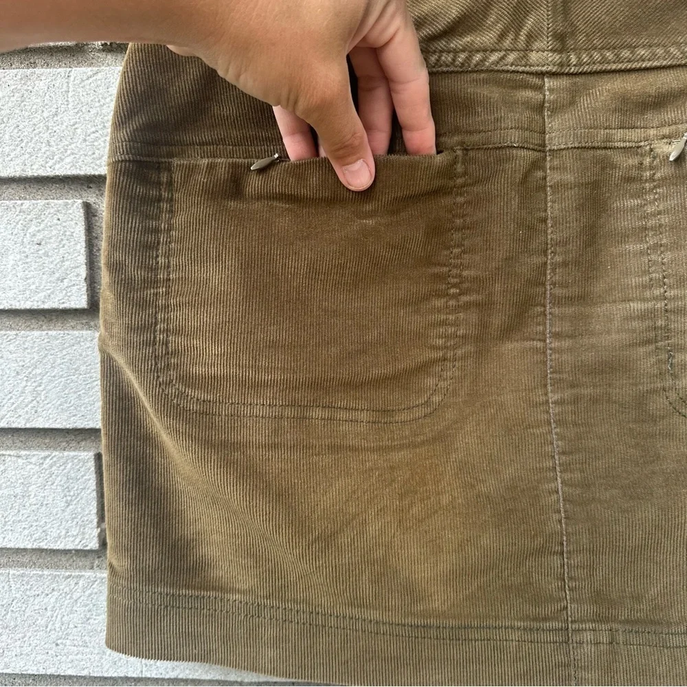 Athleta Ridge Corduroy Skirt Brown Olive Mini 6 Petite Pockets Utility Retro Y2K
